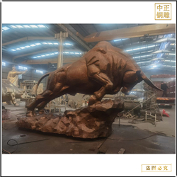 廣場公園商業街銅牛擺件鑄造 廣場公園商業街銅牛擺件鑄造