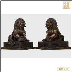 全銅獅子擺件一對 全銅獅子擺件一對