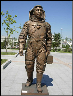 楊利偉名人雕塑批發(fā) 楊利偉名人雕塑批發(fā)